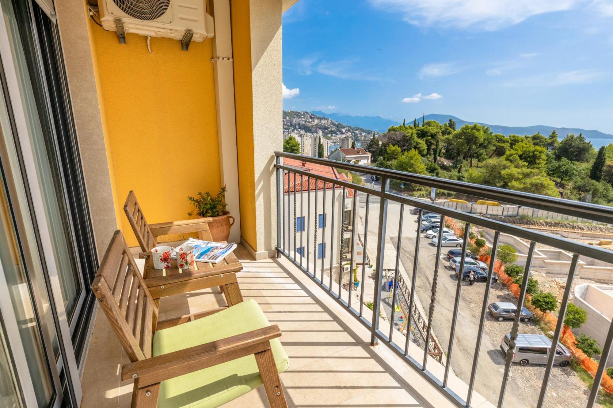 Apart Hotel M S Katunjanin Herceg Novi Luaran gambar