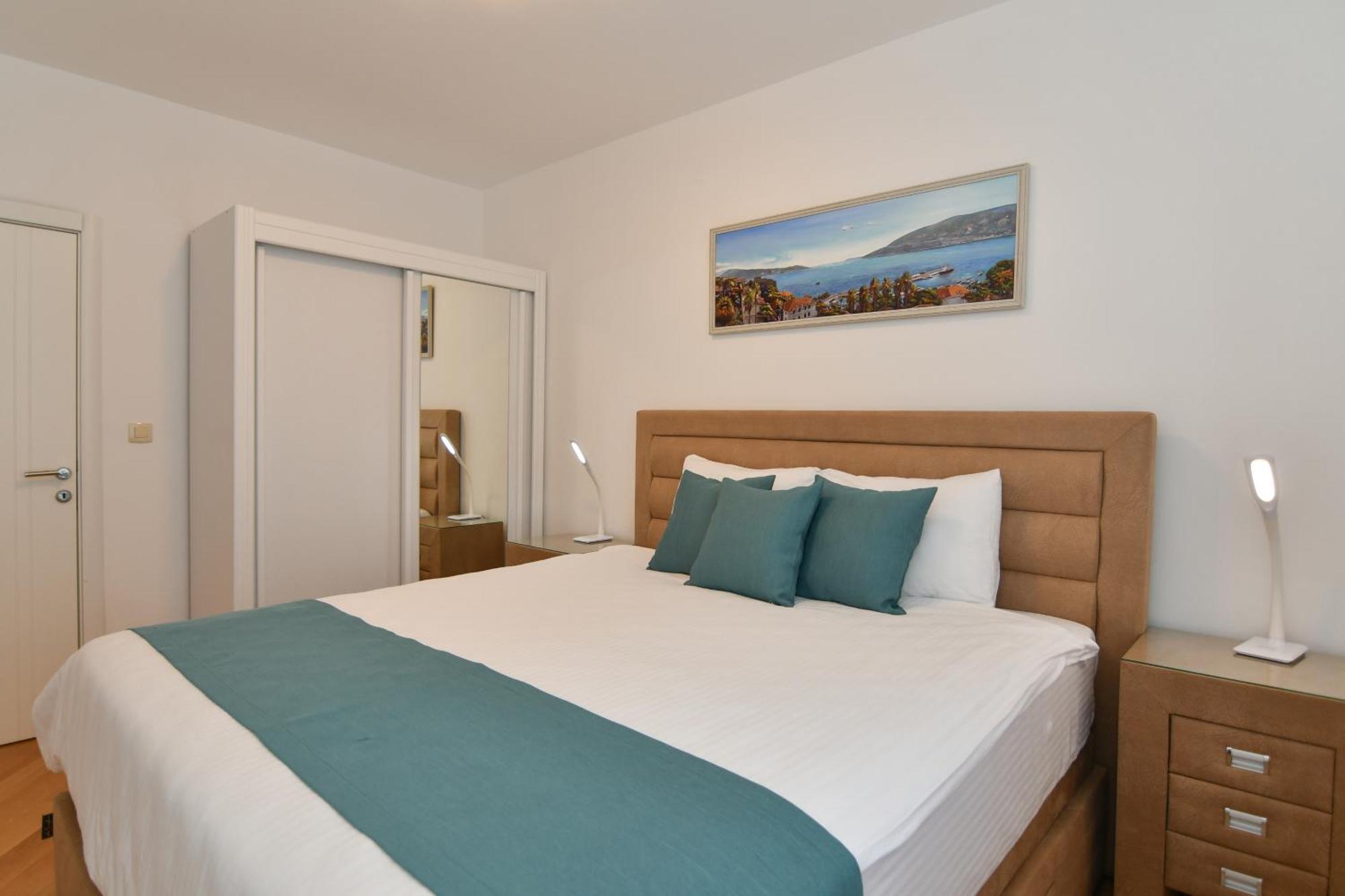 Apart Hotel M S Katunjanin Herceg Novi Luaran gambar