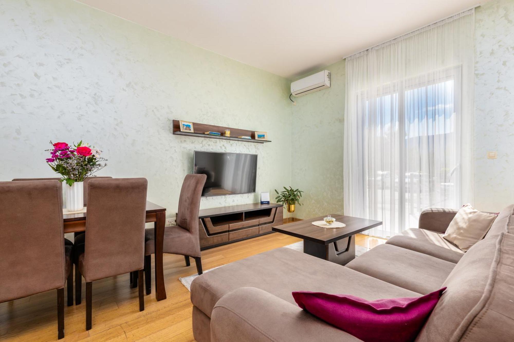 Apart Hotel M S Katunjanin Herceg Novi Luaran gambar