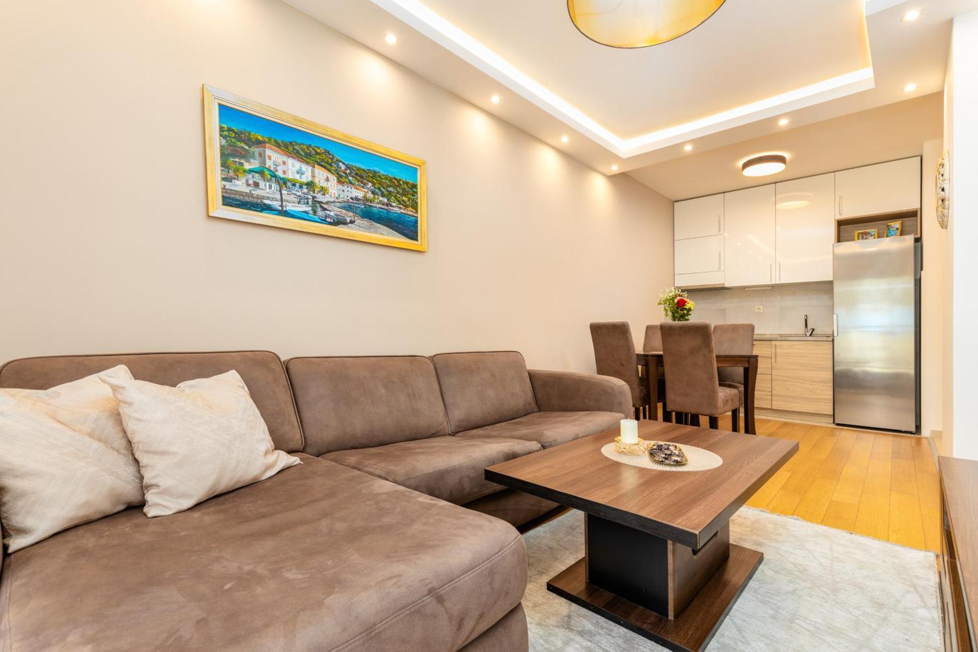 Apart Hotel M S Katunjanin Herceg Novi Luaran gambar